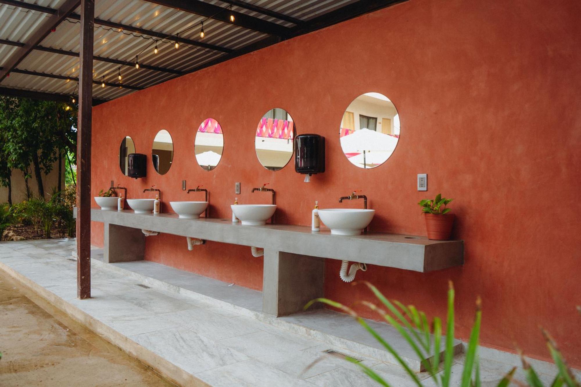 Che Valladolid Hostel & Bar Adults Only 外观 照片